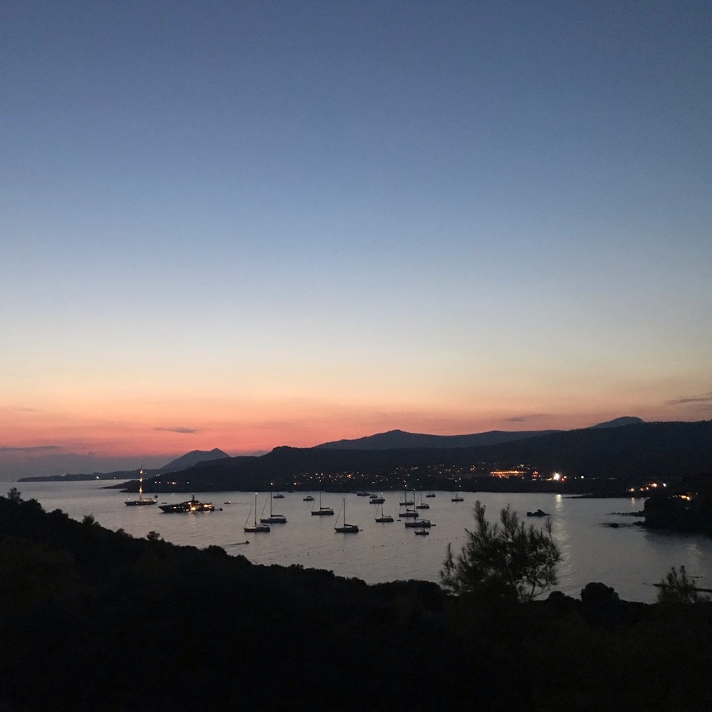 Meet your Posher, Vasiliki